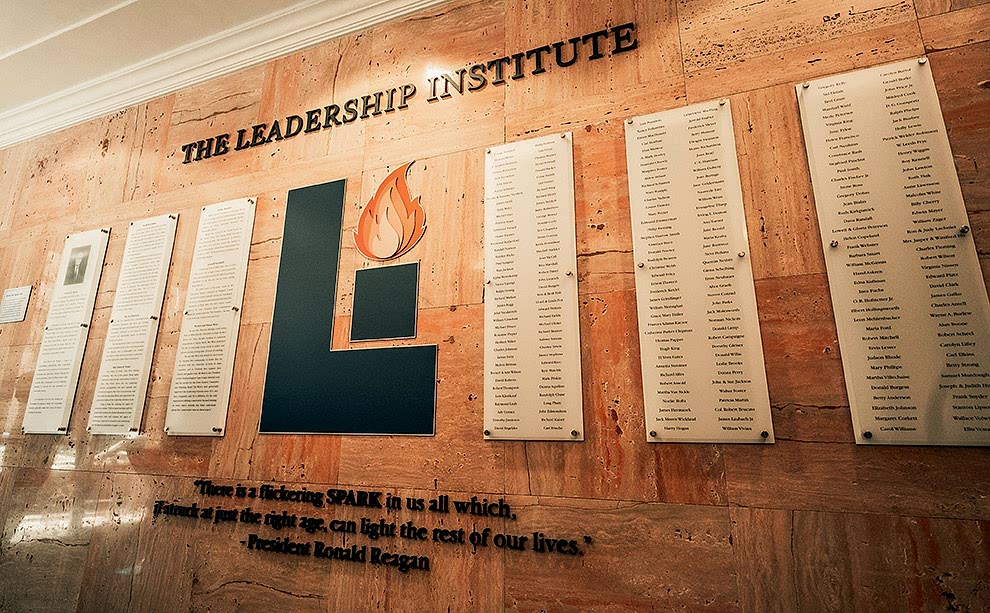 Donor Recognition Displays in Charlotte, NC