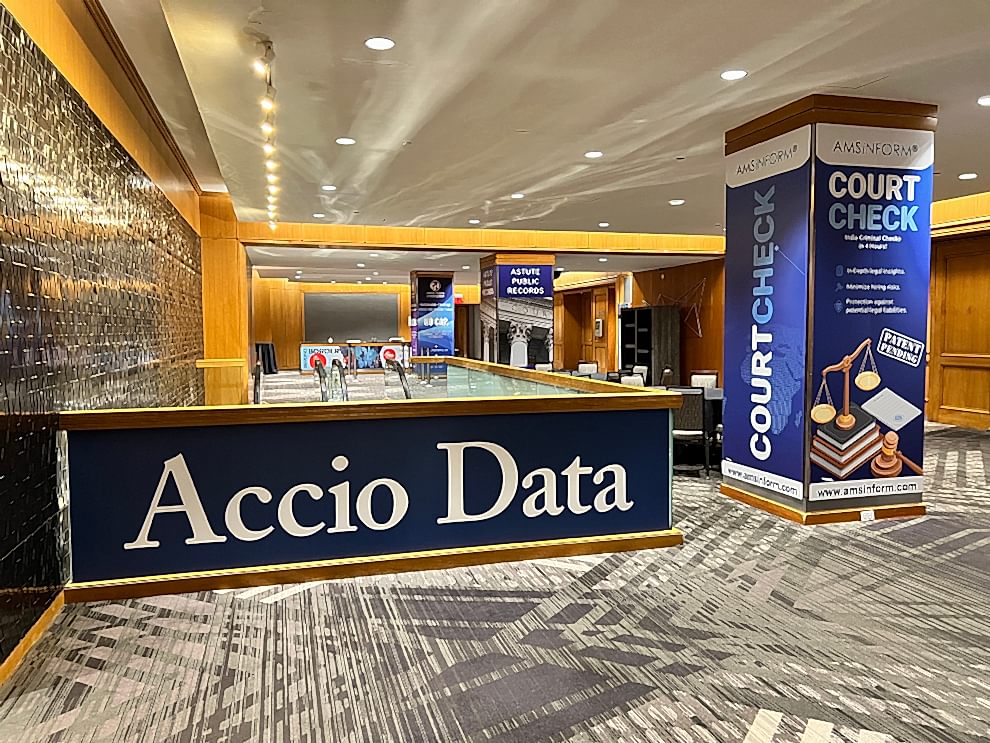 Event environments for business meetings with custom graphics in Charlotte, NC