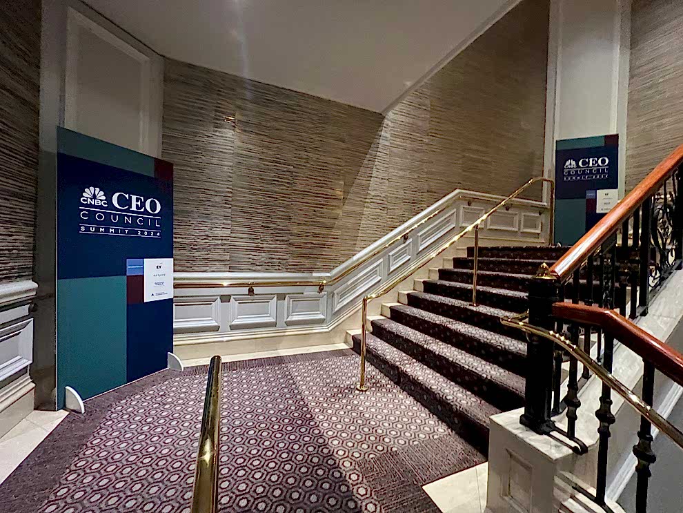 Event environment displays and directional signage in Charlotte, NC