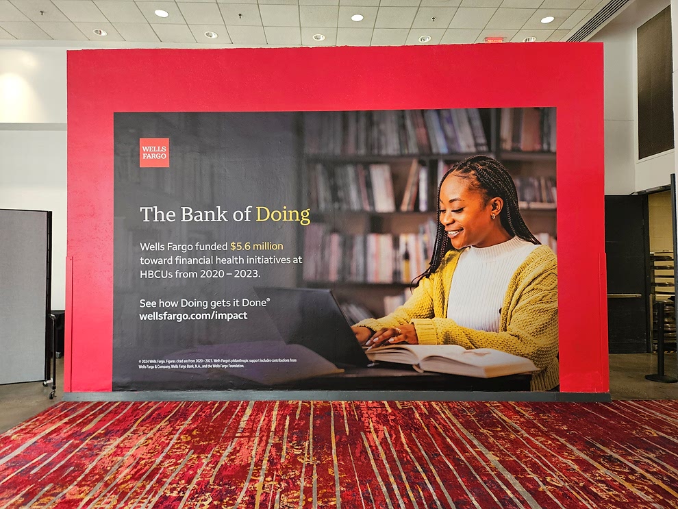 Event signage and branded exhibits for conferences in Charlotte, NC