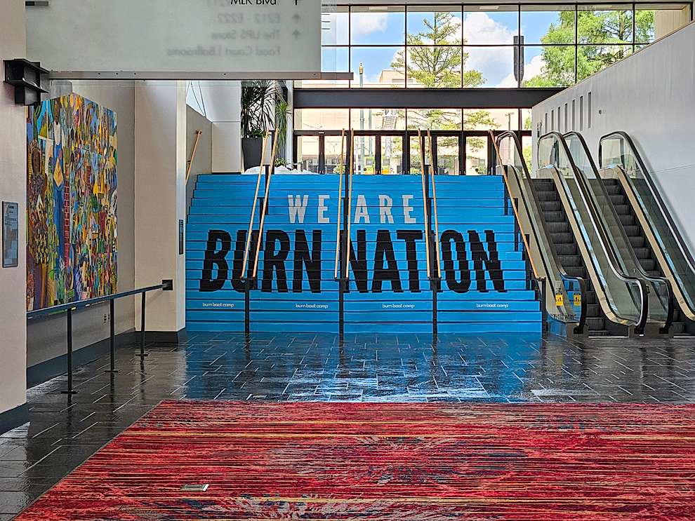Trade show displays and branded exhibits for business meetings in Charlotte, NC
