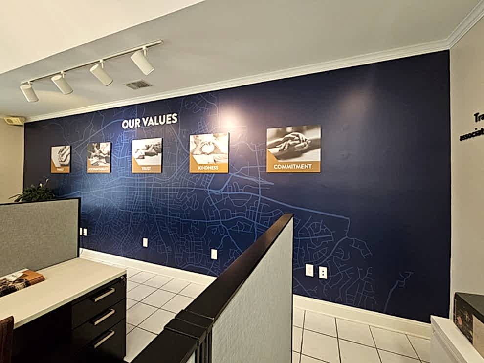 Wall displays with branded graphics in Gastonia, NC, workplaces